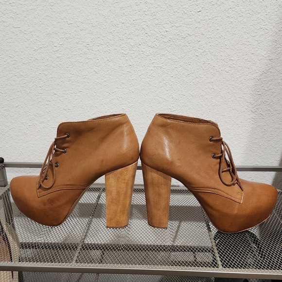 Platform Booties - Picture 5 of 11